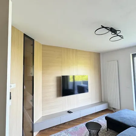 Apartmán Forestpark, Free Parking, Self-check In Bratislava