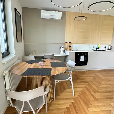 Forestpark, Free Parking, Self-check In Bratislava